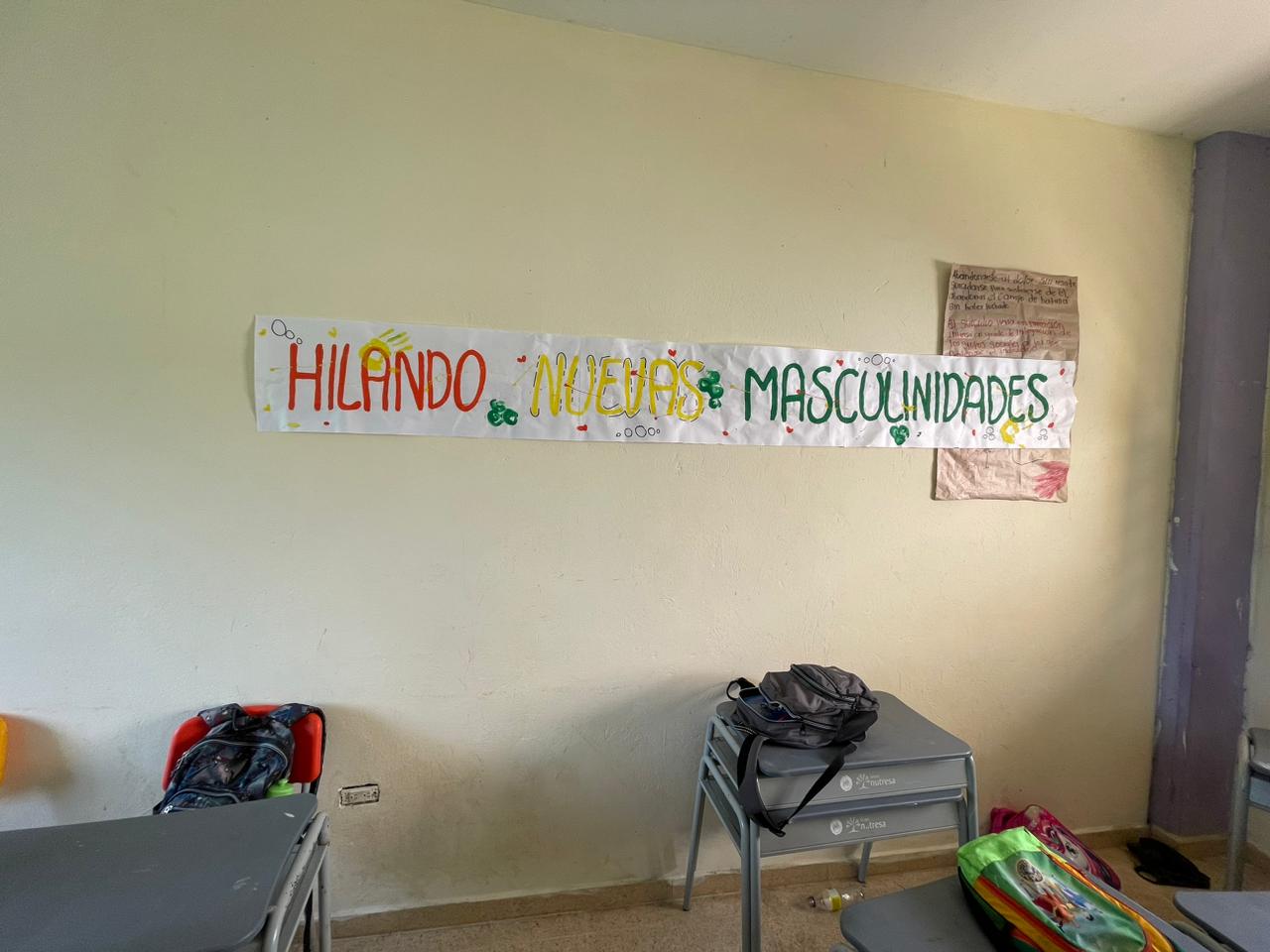 Semana de la Juventud; Universo Paralelos -8